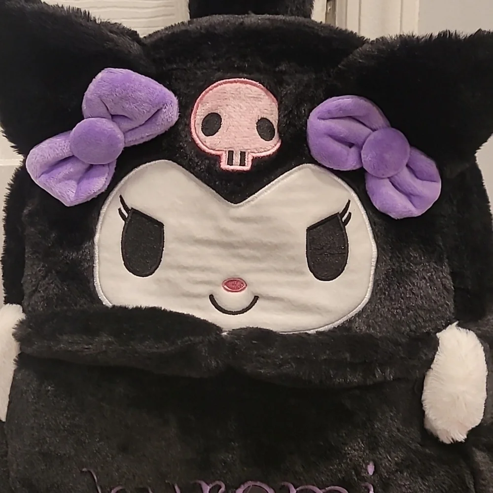 Kuromi fuzzy backpack NIP - Picture 3 of 11